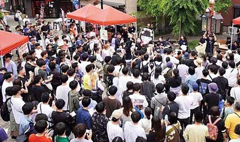滋賀大学の学園祭を商店街で初めて開催
